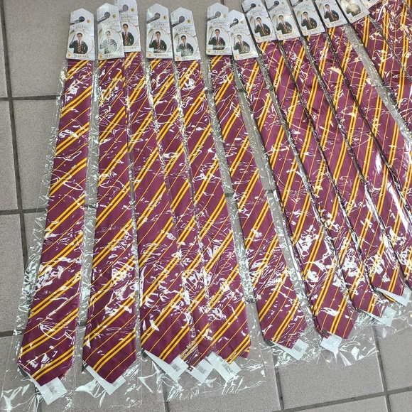 NIP Lot 24 Harry Potter Tie-Cravate Ties Party Favors Dress Up Fun & Game - Picture 2 of 8